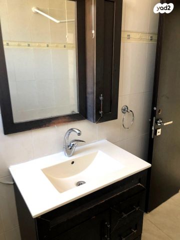 דירה, י"א באדר 25, נאות רחל, חולון