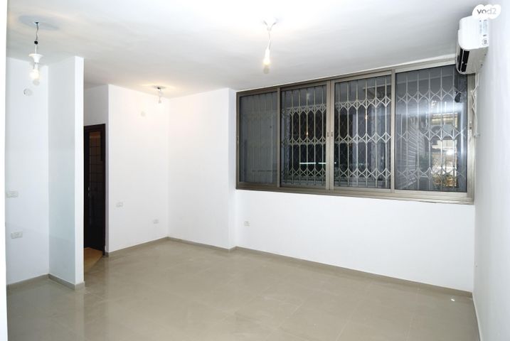 דירה, הרא"ה 10, שכונת יהלום, מרכז העיר ב, רמת גן