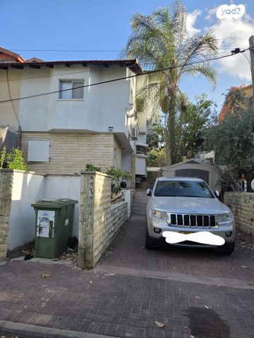 דו משפחתי, אירוס, שערי תקווה, שערי תקווה