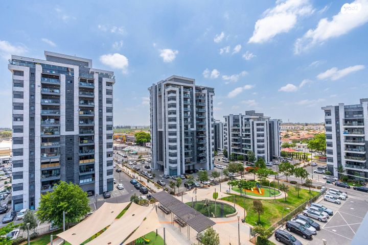 דירה, איסר הראל, נווה אור, אור עקיבא