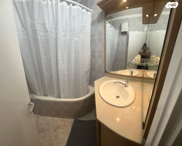 דירה, שכונה י"א, באר שבע