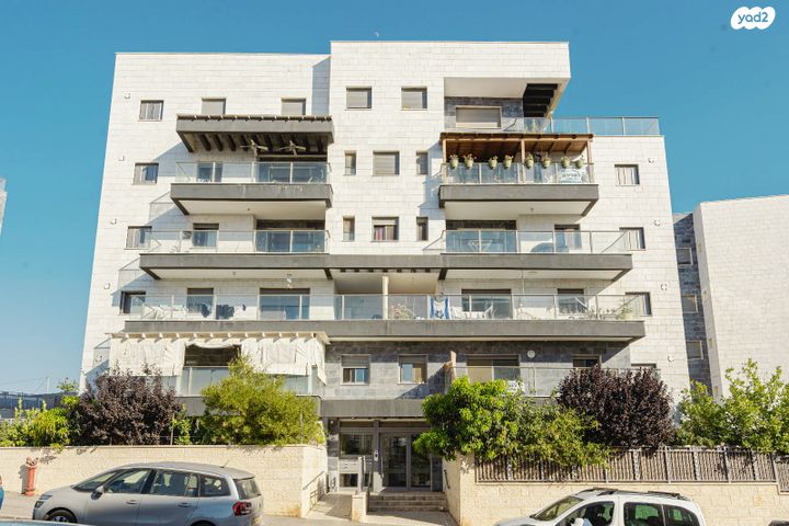 דירת גן, סביון 27, הפרחים, חריש