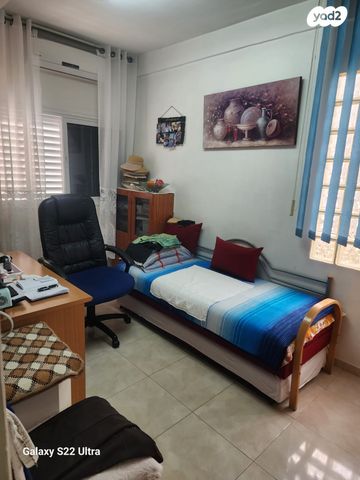 דירה, יאנוש קורצ'אק 4, לב העיר, בת ים