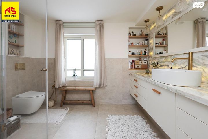 בית פרטי/ קוטג', קרית שז"ר, רעננה