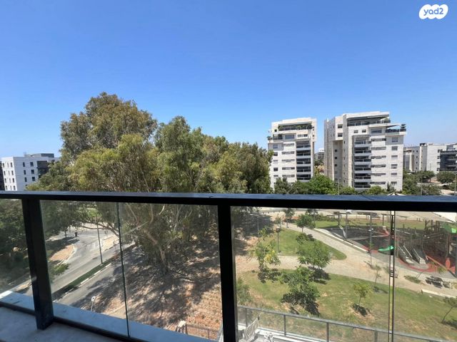 דירה, דן שומרון, הרצליה הירוקה, נווה עובד, הרצליה