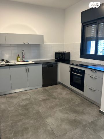 דירה, עפרה חזה 7, דרום חדש, פארק הים, בת ים