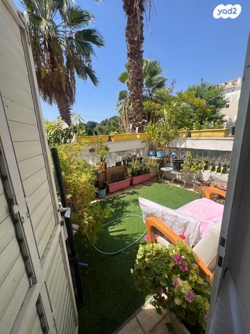 דירה, חטיבת אלכסנדרוני, הדרים, הדרים החדשה, כפר סבא