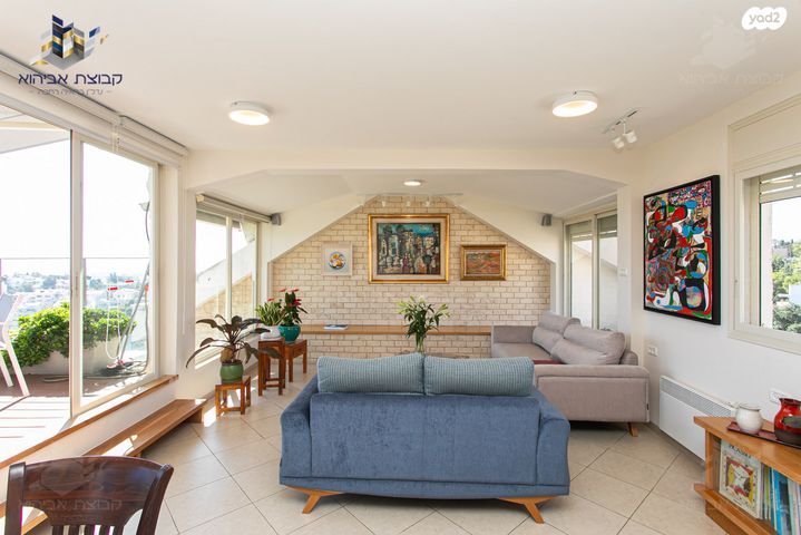 גג/ פנטהאוז, חיפה