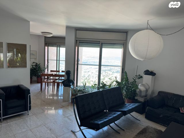 דירה, יפה נוף, כרמל מרכזי - שד' קיש, חיפה