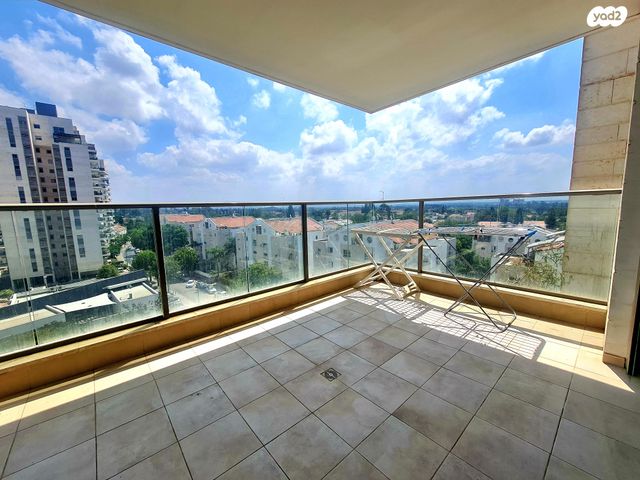 דירה, גינת אגוז 2, נווה גנים, פרדס חנה כרכור