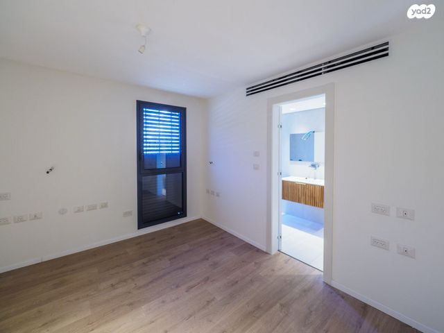 דירת גן, המעפילים 50, עיר, מרכז העיר, נהריה