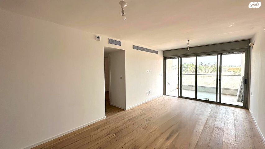 דירה, יסוד המעלה, שאר העיר, הוד השרון