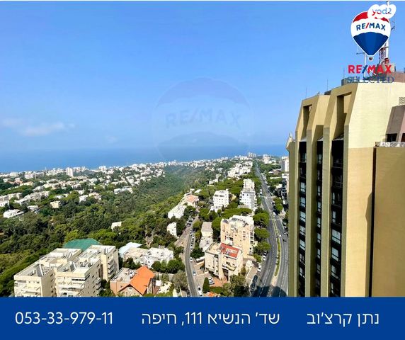 דירה, שדרות הנשיא 111, מרכז הכרמל, חיפה