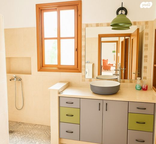 בית פרטי/ קוטג', הסירה, כפר ראש הנקרה