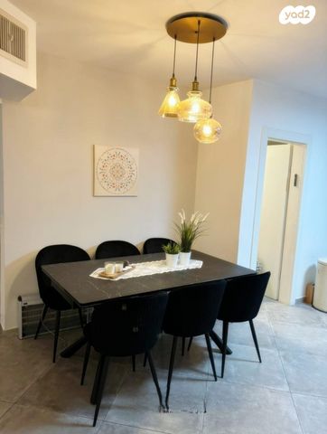 דופלקס, בית שמש