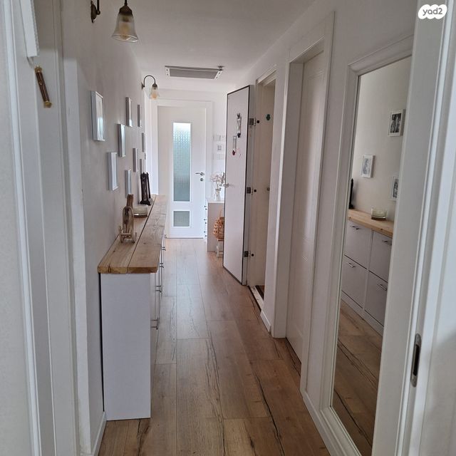 דירה, חוט השני, עין הים, חדרה