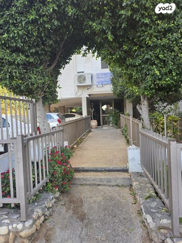 דירה, יואל דרובין, רמז, מערב ותיק, ראשון לציון