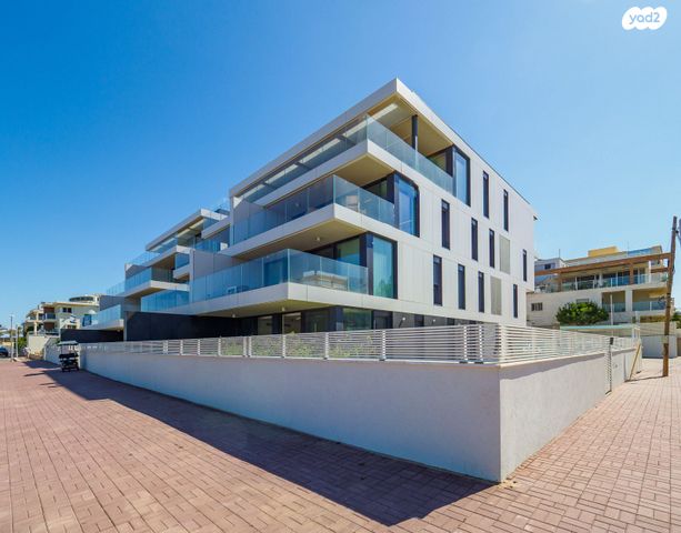 דירת גן, המעפילים 50, עיר, מרכז העיר, נהריה