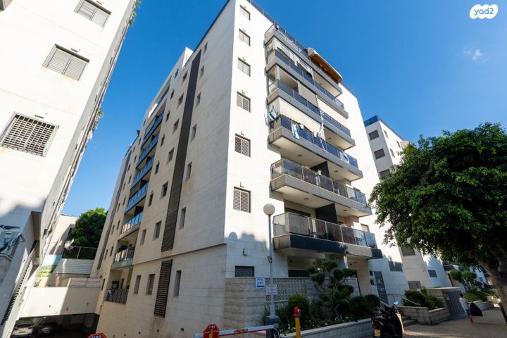 יהושע חנקין 