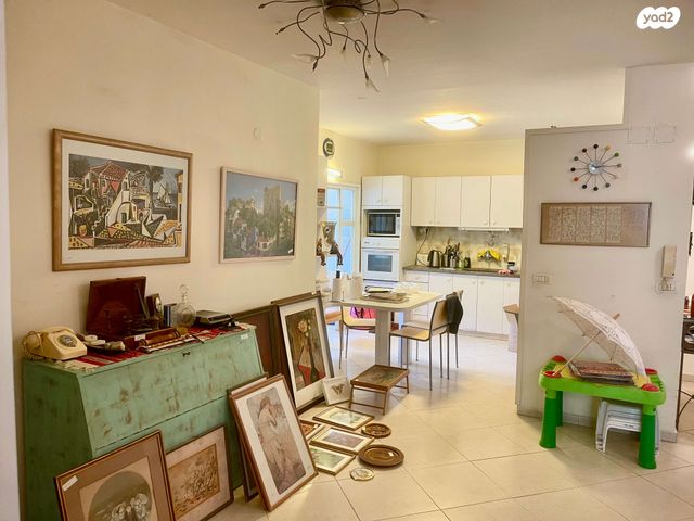 דירה, הרצפלד, מעוז, כפר סבא