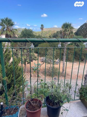 דירה, נחלת בנימינה, בנימינה גבעת עדה