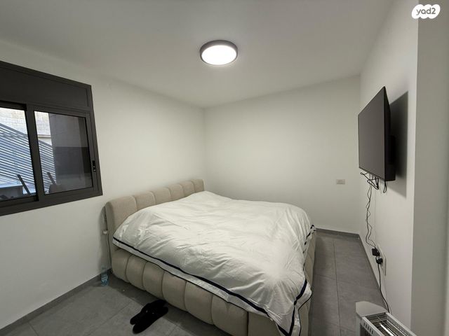 דירת גן, קרית ביאליק