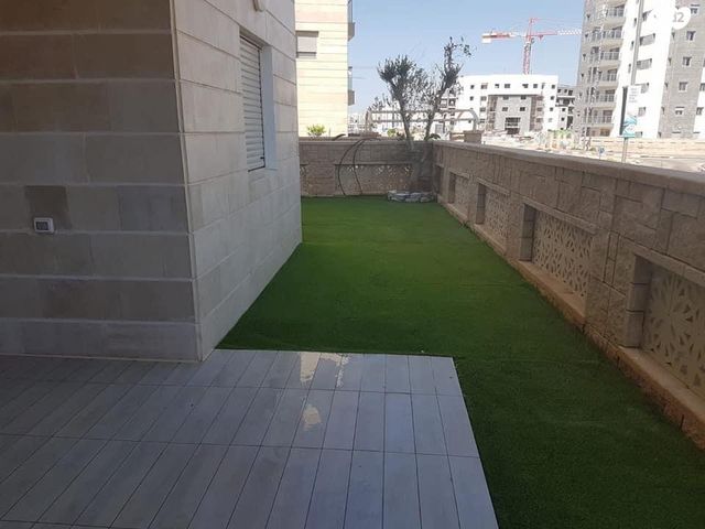 דירת גן, שקמים ואגמים, אשקלון