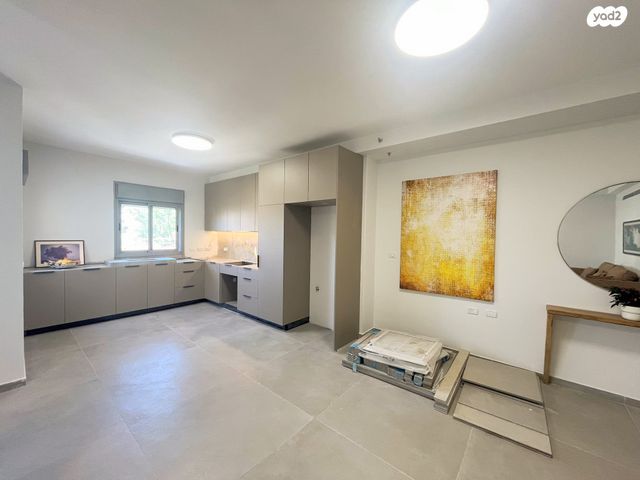 דירה, הל"ה 34, קטמון הישנה, ירושלים