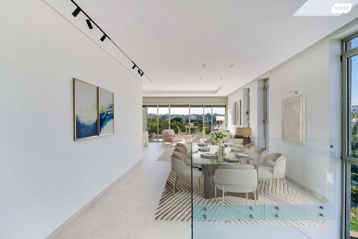 גג/ פנטהאוז, דרך הרכבת 45, בקעה, ירושלים