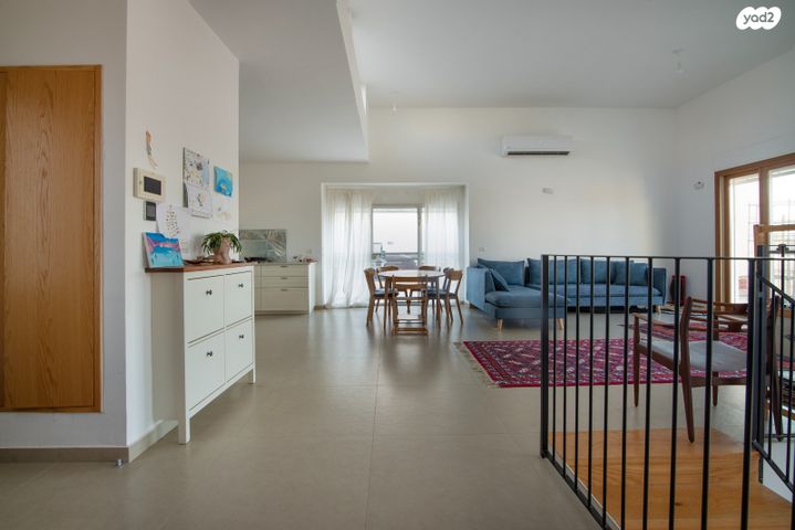 בית פרטי/ קוטג', מיתר / כרמית