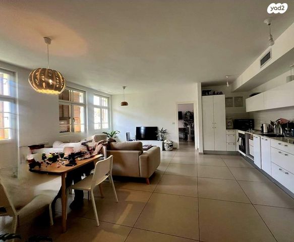 דירה, העבודה, לב תל אביב, לב העיר צפון, תל אביב יפו