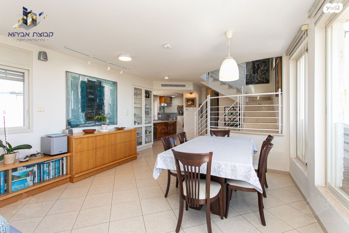 גג/ פנטהאוז, חיפה