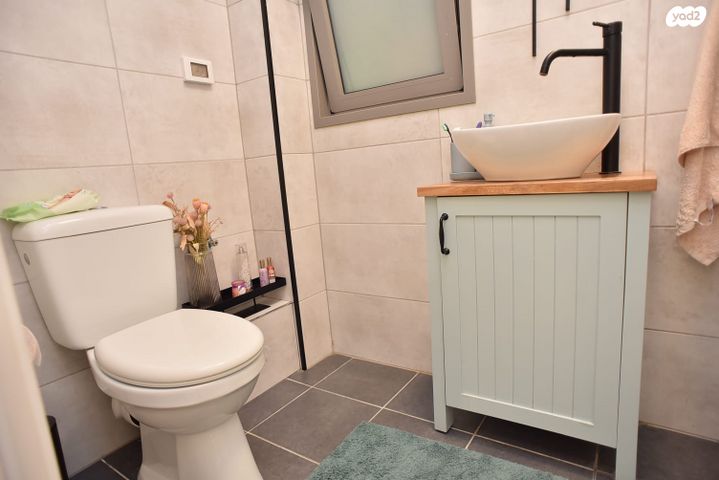 דירה, גדרה מזרח, גדרה