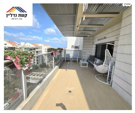 דופלקס, ג'ו עמר, הזמר העברי, כפר סבא