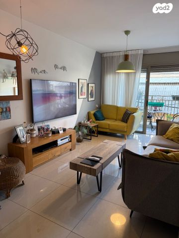 מישאל מזרחי 22