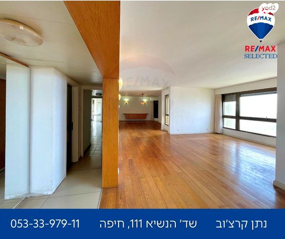 דירה, שדרות הנשיא 111, מרכז הכרמל, חיפה