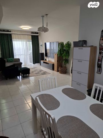 דירה, נתיב חן, נווה שאנן, חיפה