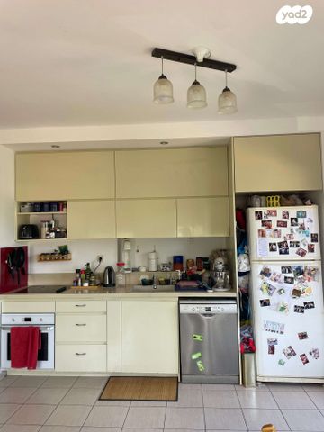 דירה, נחלת בנימינה, בנימינה גבעת עדה