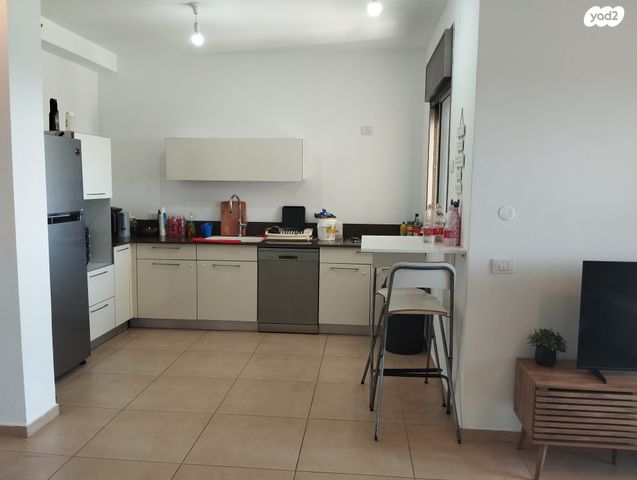 דירה, היובל, אור עקיבא