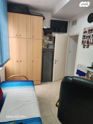 דירה, יאנוש קורצ'אק 4, לב העיר, בת ים