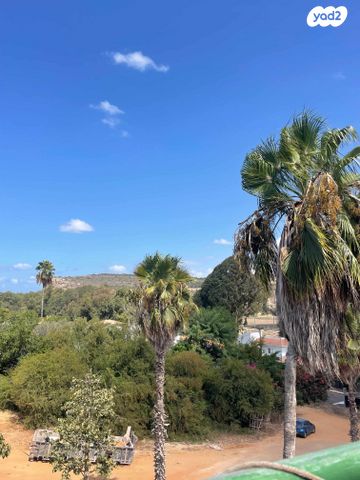 דירה, נחלת בנימינה, בנימינה גבעת עדה