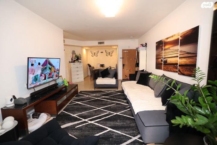 דירה, ישראל גלילי, רמות הרכס, באר שבע