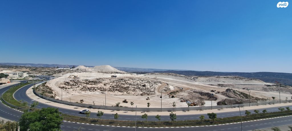 ירמיהו הנביא 24