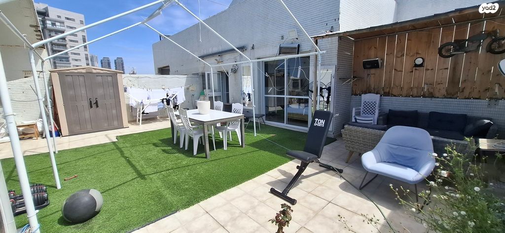 גג/ פנטהאוז, נחל לכיש 43, רובע י"א, אשדוד