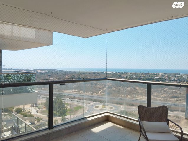 דירה, היובל, אור עקיבא