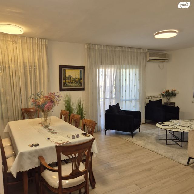 ויליאם פרל 4