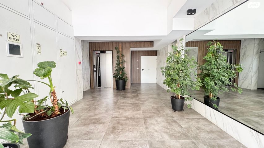 דירה, הרא"ז 11, א' / צפון מזרח העיר, רחובות