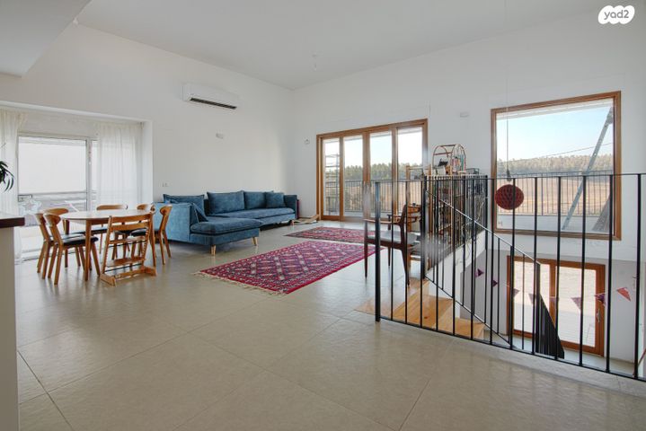 בית פרטי/ קוטג', מיתר / כרמית