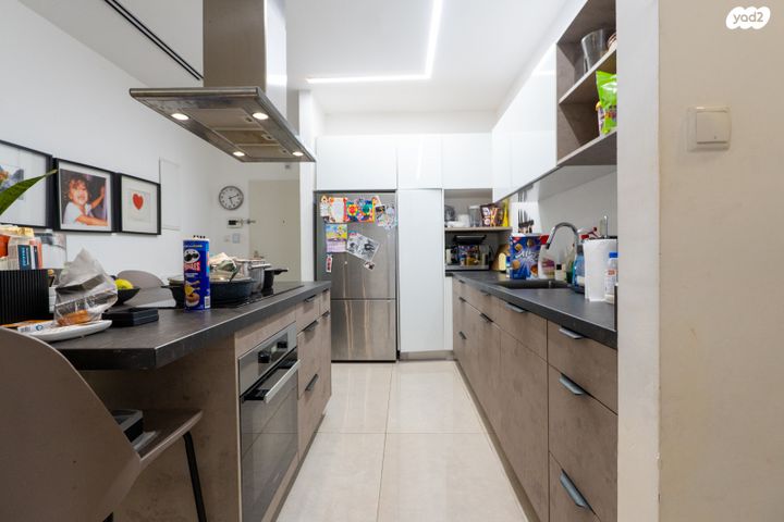 דירת גן, יהושע חנקין, אגרובנק, חולון