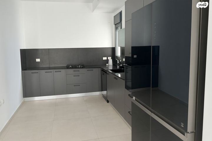 דירה, מלכת שבא, צפון מערב מרכז העיר, נתניה